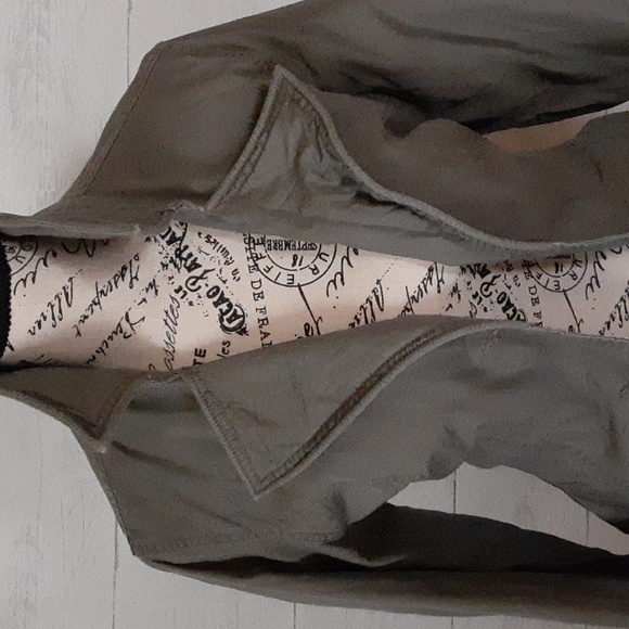 Olive Women's Utility Jacket - Picture 2 of 10